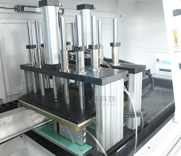 JR-455CNC-3A-1S 全自動(dòng)拉尾料鋁切機(jī)